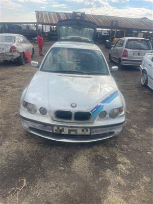 BMW 118i breaking for parts
