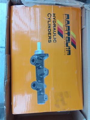 Nissan 1400 ldv brake master cylinder
