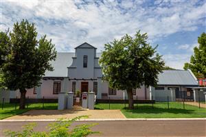 Charming Cape Dutch Style Home in Ninapark