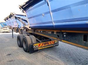 LEADER Side-Tipper Links Trailer 40m³ 