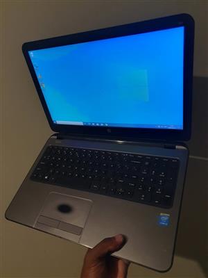 Clean hp core i3 laptop