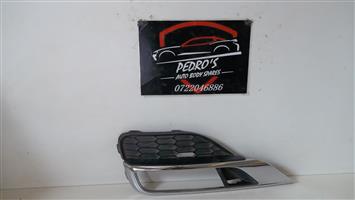 Honda CR-V '15-'16 fog light cover