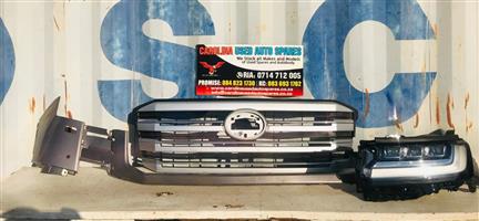 Toyota Land Cruiser LC300 front spares (2021-2023)