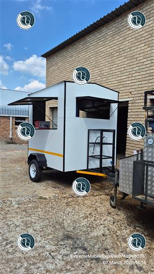 Mobile food trailer