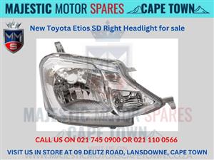 Toyota Etios SD Right Headlight