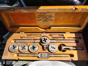 Antique tap and die set make me a offer