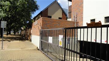 Spacious 1 bedroom apartment for sale in a secure complex