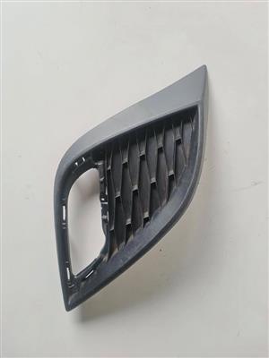 Mazda 3 2010-2011 Spot Cover