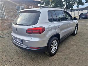 VW Tiguan Trend Fun 1.4Tsi blue motion automatic 2015, 