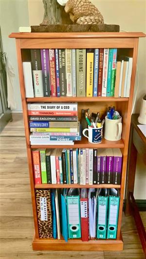 Oregon 4 shelf bookcase