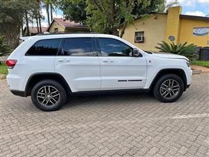 2019 Jeep Cherokee 3.6 lit trailhawk 4x4 a/t