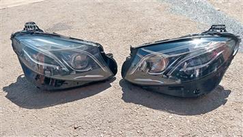 Mercedes Benz w213 double xenon mutibim headlights for sell in good condition clean