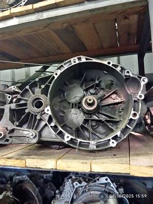 VOLVO D42 MANUAL GEARBOX 