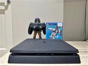 Playstation 4 Slim