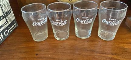 Set of 4 vintage coca cola glasses