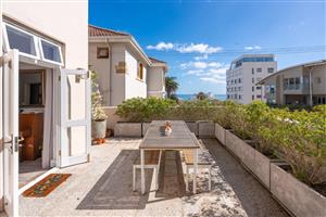 Apartment Rental Monthly in Bantry Bay