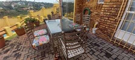 WROUGHT IRON GARDEN FURNITURE