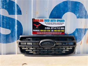 Ford Ranger NXT Gen T9 radiator grill no badge (2023)