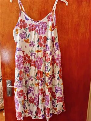 Dress floral 87cm