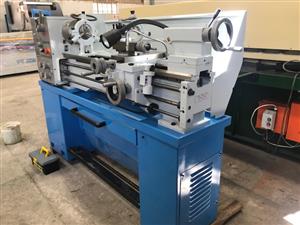 Lathe, 1000mm B/Centres, 360mm Swing, 50mm Spindle Bore, Brand New