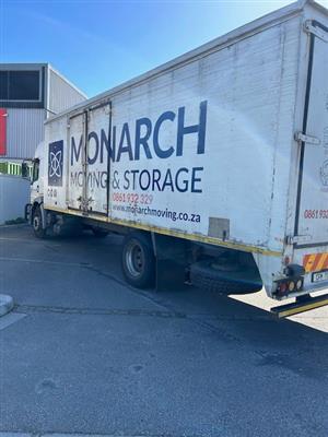 VW Constellation 2013 17/25 