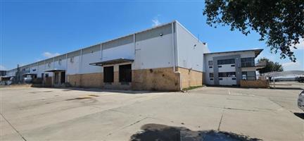 3200sqm Stand alone warehouse to lease in Corporate Park Midrand