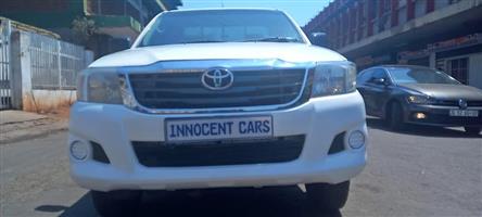 2011 TOYOTA HILUX 2.5 DIESEL 4X4, SINGLE CAB, WHITE COLOUR, MILEAGE 98000KM 