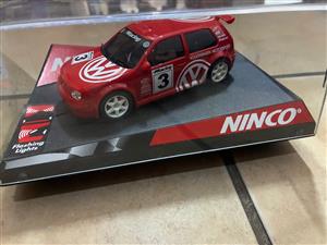 VW Golf no 3 Ninco red.