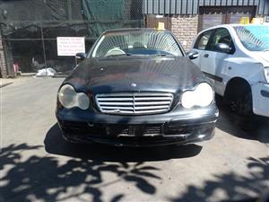 Mercedes C180K W203 1.8 Petrol AT 2719 Black - 2004 SPARESBOYZ STRIPPING