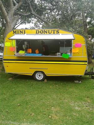 Food caravan, food trailer