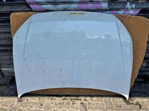 Volkswagen polo 6 Sedan Bonnet