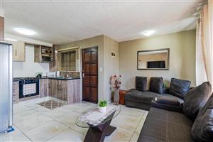 Apartment For Sale in Amanzimtoti