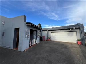 House For Sale in Brackenhurst