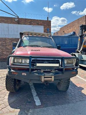 Toyota Land Cruiser 4.5 – Stripping for Spares 