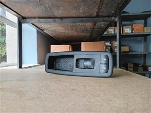 Brand New Jeep Grand Cherokee WK2 (Passenger) Window Switch - Jeep Parts