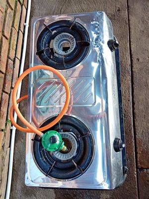 Gas stove