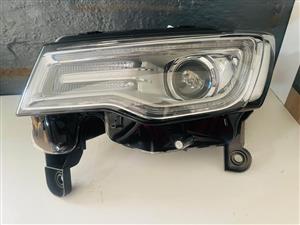 Jeep grand Cherokee headlights