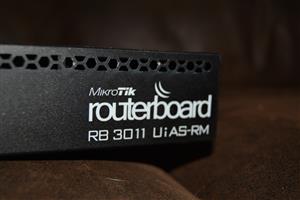 MikroTik Rack Mount SFP Router | RB3011UiAS-RM