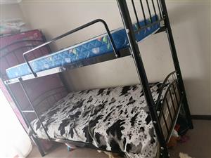 Steel bunk bed with 2 mattresses