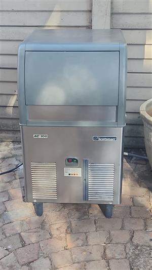 Brema gourmet ice maker 