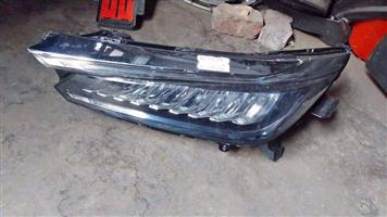 Honda CRV HEADLIGHTS 