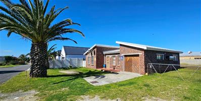 Coastal Property with Endless Potential in Franskraal