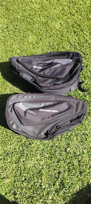 Motorcycle soft panniers
