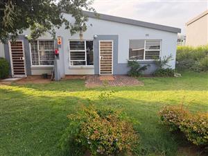 Apartment For Sale in Ridgeway