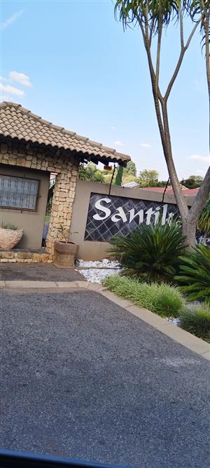 Great property in a great estate!