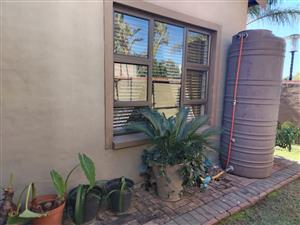 Charming 2-bedroom house for sale in Casa Valde Retirement Village!