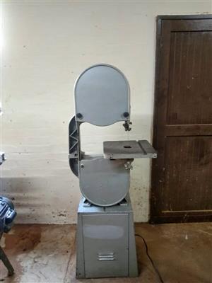 Band saw for sale second hand in good working order