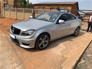 2012 BENZ W204 COUPE C250