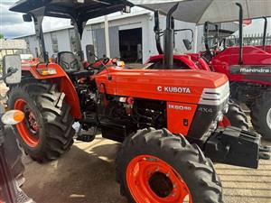 Splinter nuut sonder die skraper  Biter goeie prys  Kubota EK 6060  4x4 