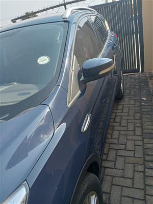 Good day I'm selling a Ford Kuga price is negotiable 